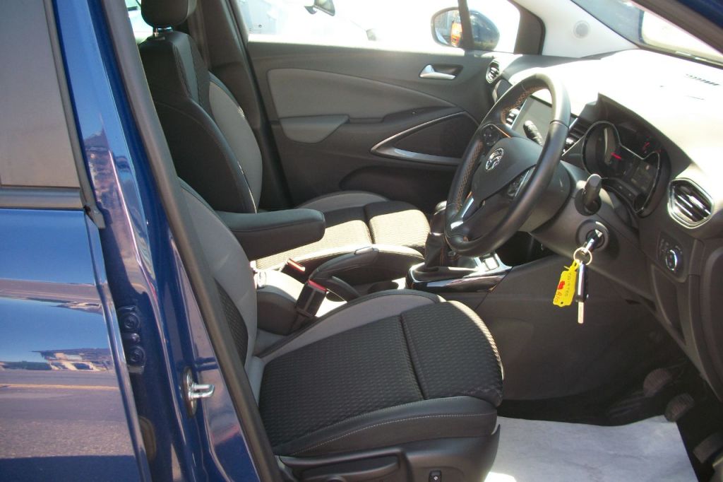 Used Vauxhall Crossland X 2019 for sale - 77654147: Photo 2