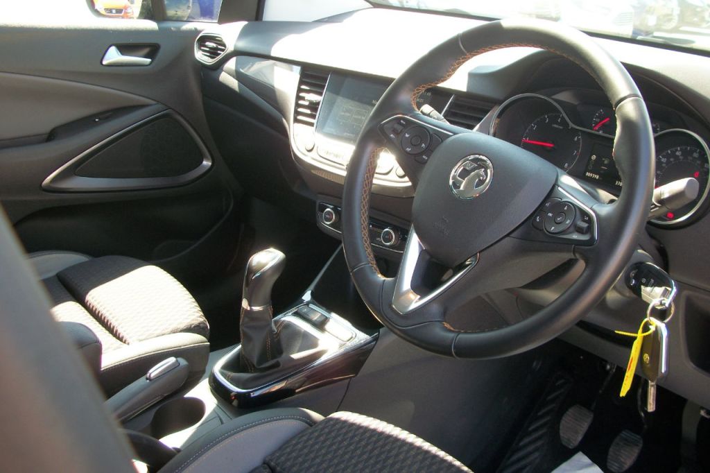 Used Vauxhall Crossland X 2019 for sale - 77654147: Photo 3