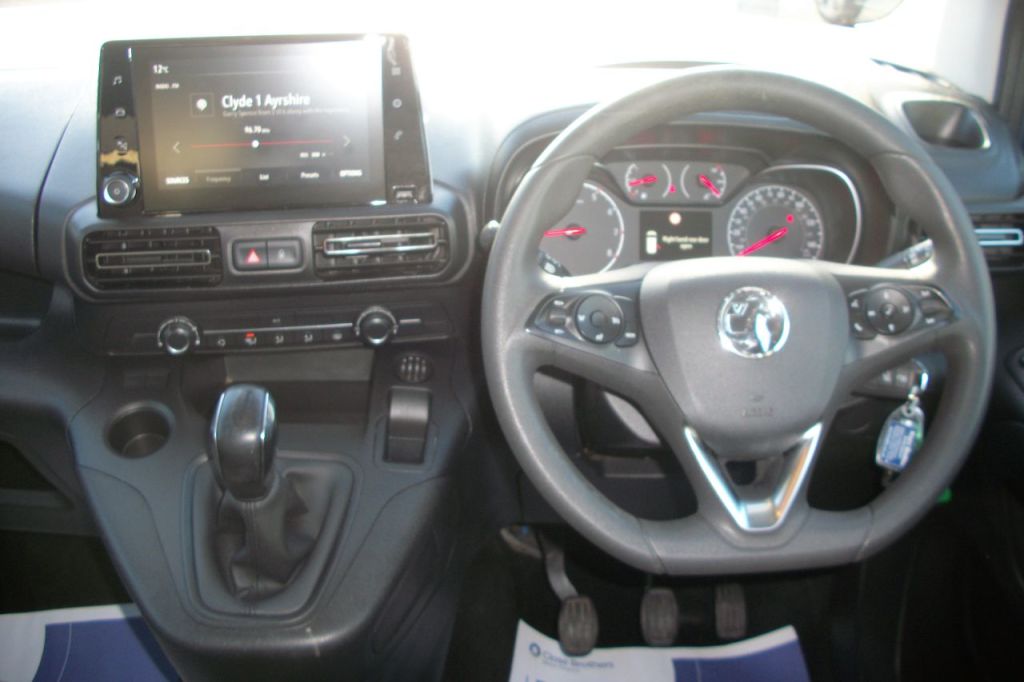Used Vauxhall Combo Life 2020 for sale - 76355968: Photo 4