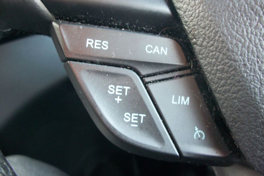 Used Ford C-Max 2018 for sale - 76374264: Photo 14