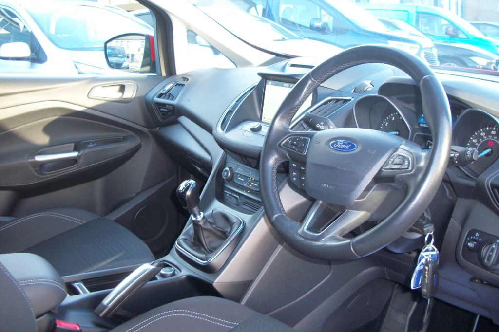 Used Ford C-Max 2018 for sale - 76374264: Photo 3