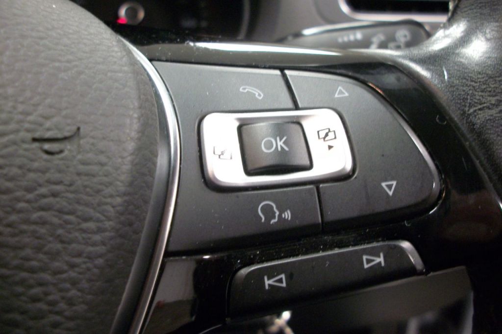 Used Volkswagen Polo 2016 for sale - 77226272: Photo 16