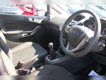 Used Ford Fiesta 2013 for sale - 79254042: Photo