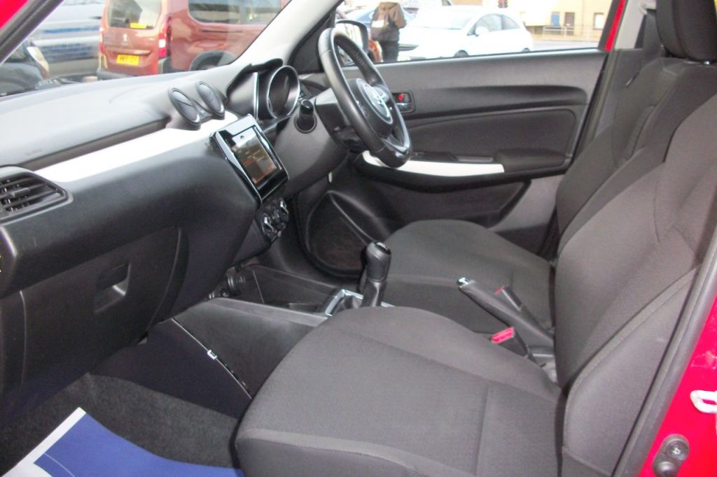 Used Suzuki Swift 2018 for sale - 77152788: Photo 10