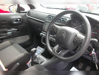 Used Citroen C3 2023 for sale - 79022032: Photo