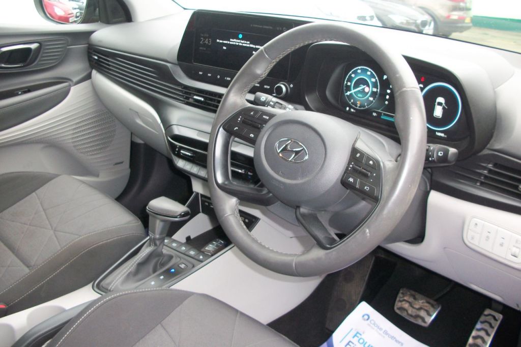 Used Hyundai BAYON 2023 for sale - 76332859: Photo 3