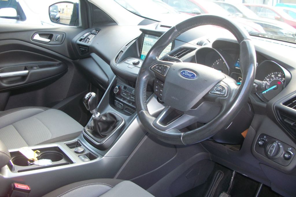 Used Ford Kuga 2017 for sale - 76235217: Photo 3