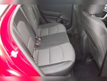 Used Kia XCeed 2022 for sale - 76235212: Photo 4