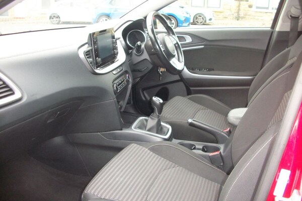 Used Kia XCeed 2022 for sale - 76235212: Photo 9