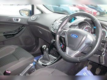 Used Ford Fiesta 2014 for sale - 77747495: Photo