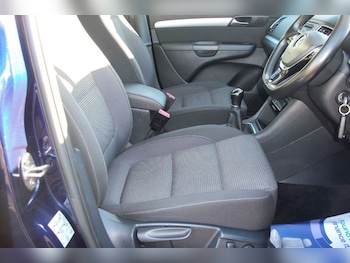 Used Volkswagen Sharan 2018 for sale - 76581487: Photo