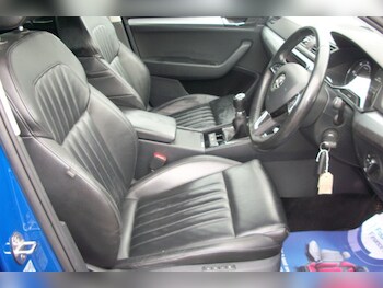 Used Skoda Superb 2018 for sale - 77878776: Photo