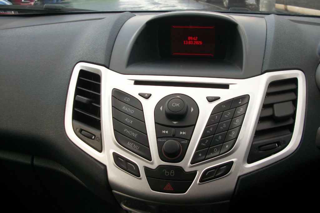 Used Ford Fiesta 2012 for sale - 77878772: Photo 14