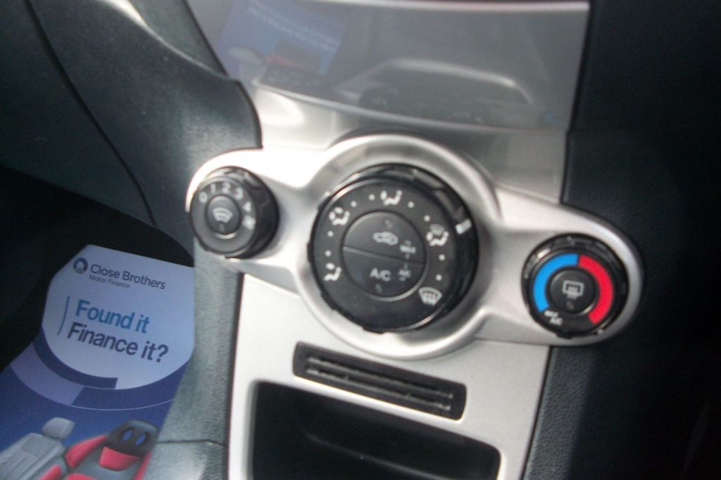 Used Ford Fiesta 2012 for sale - 77878772: Photo 15