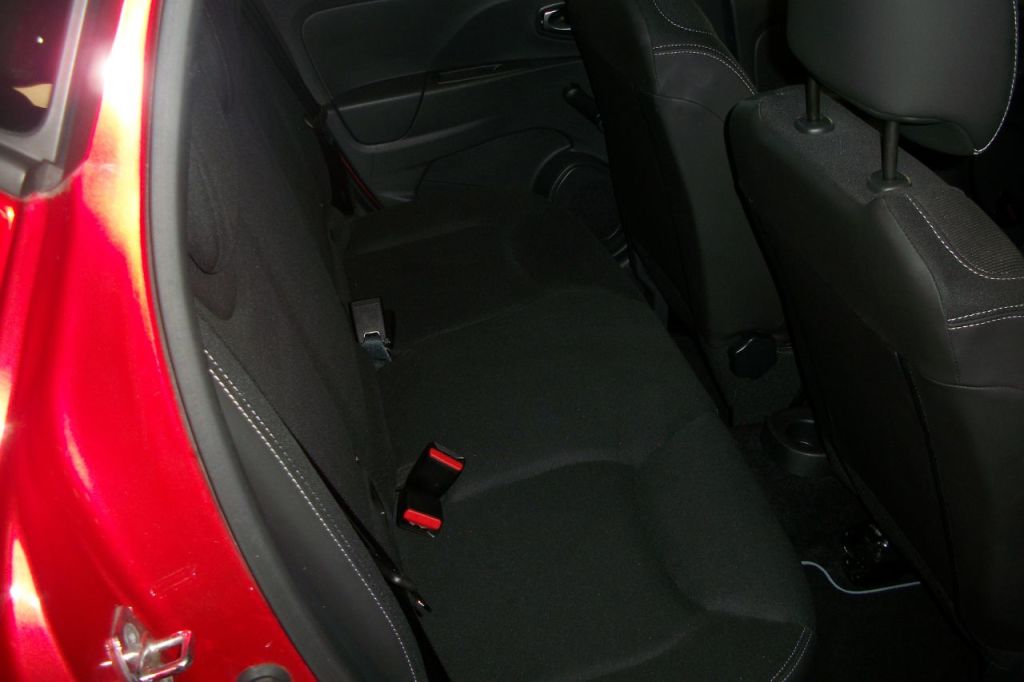 Used Renault Clio 2016 for sale - 76723506: Photo 3