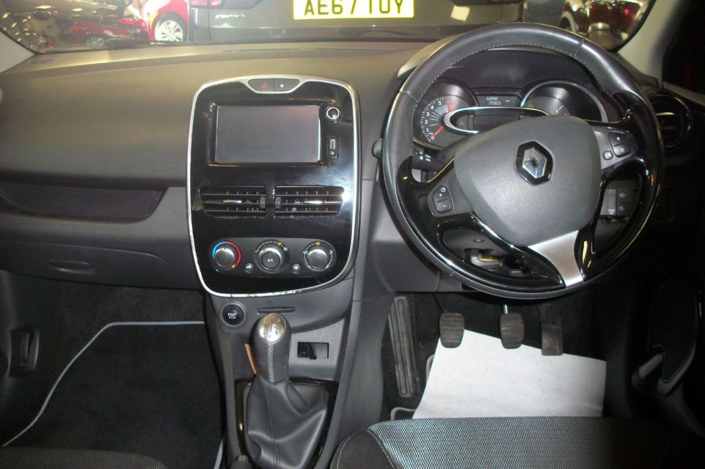 Used Renault Clio 2016 for sale - 76723506: Photo 4