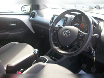 Used Toyota AYGO 2021 for sale - 75797923: Photo