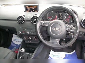 Used Audi A1 2013 for sale - 76469407: Photo