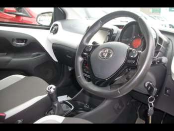 Used Toyota AYGO 2017 for sale - 74343788: Photo
