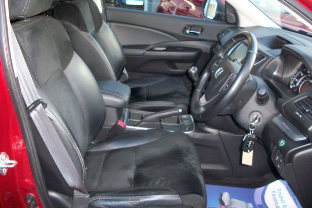 Used Honda CR-V 2017 for sale - 77128728: Photo 2