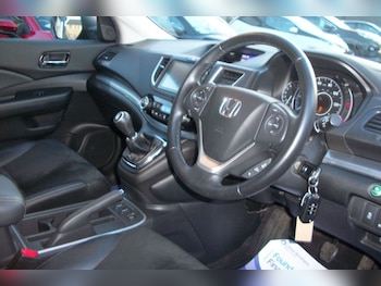 Used Honda CR-V 2017 for sale - 77128728: Photo