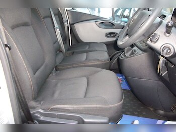 Used Renault Trafic 2019 for sale - 77236153: Photo