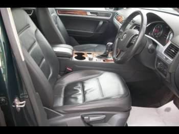 Used Volkswagen Touareg 2012 for sale - 74765275: Photo