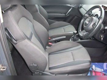 Used Audi A1 2015 for sale - 76235227: Photo 2