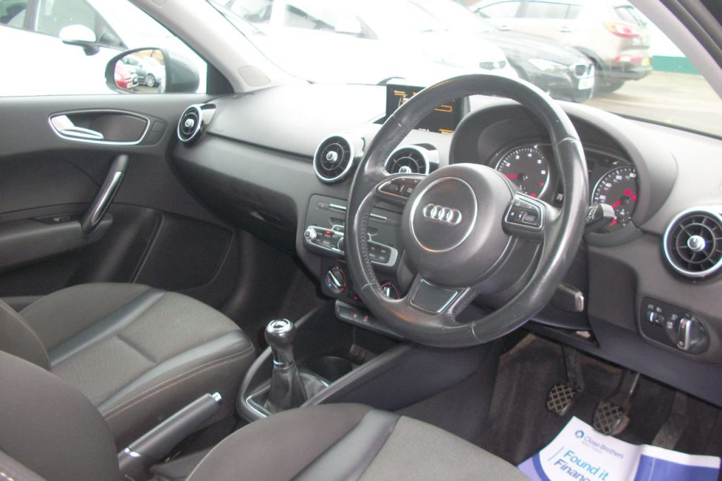 Used Audi A1 2015 for sale - 76235227: Photo 3