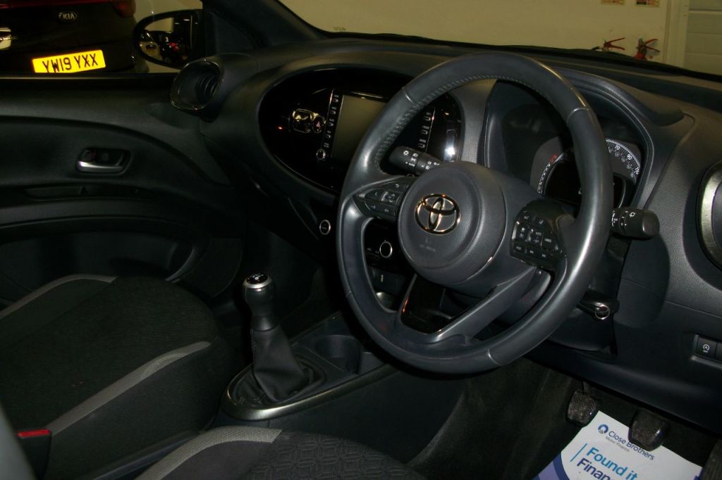 Used Toyota Aygo X 2022 for sale - 76723466: Photo 3