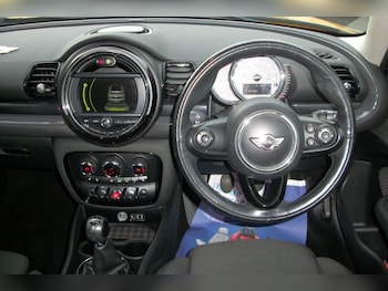 Used MINI Clubman 2016 for sale - 76985490: Photo
