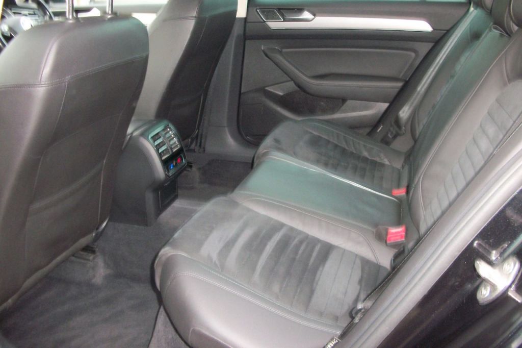 Used Volkswagen Passat 2016 for sale - 77301567: Photo 10