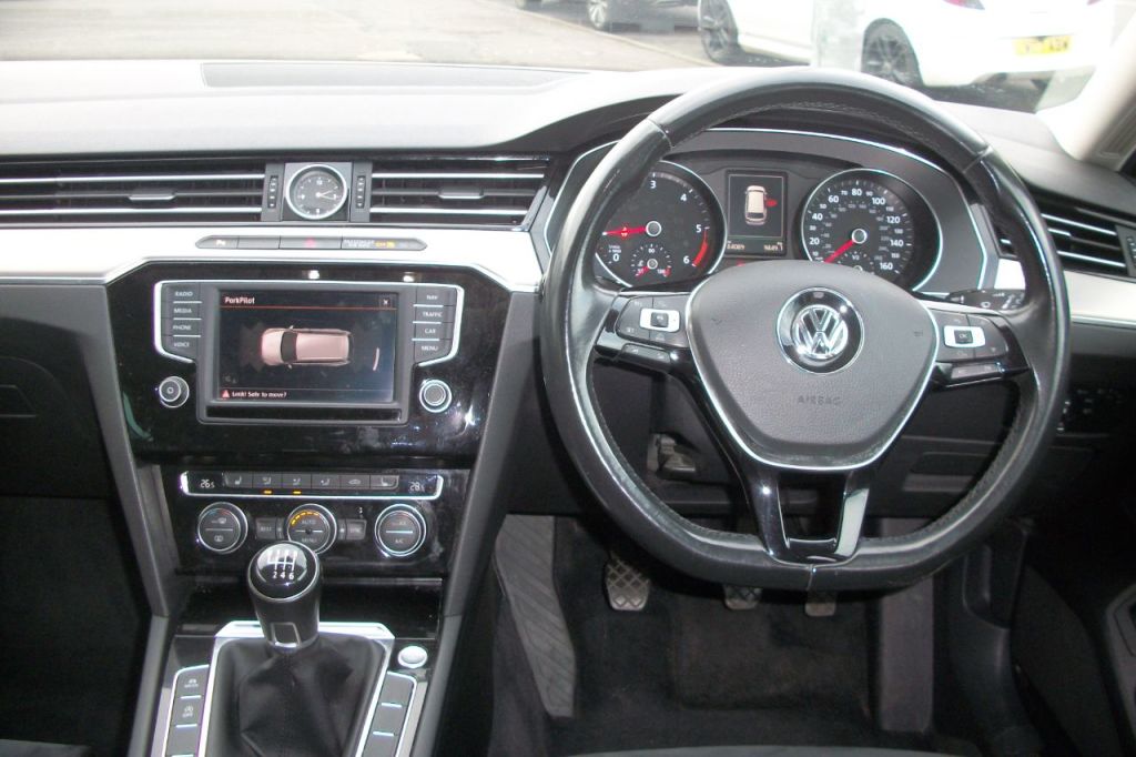 Used Volkswagen Passat 2016 for sale - 77301567: Photo 4