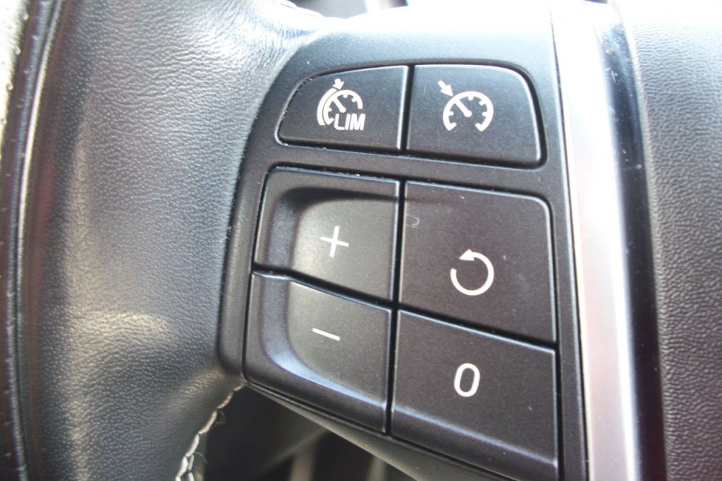 Used Volvo V40 2019 for sale - 78181924: Photo 13