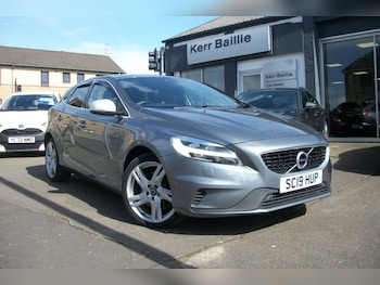 Used Volvo V40 2019 for sale - 78181924: Photo