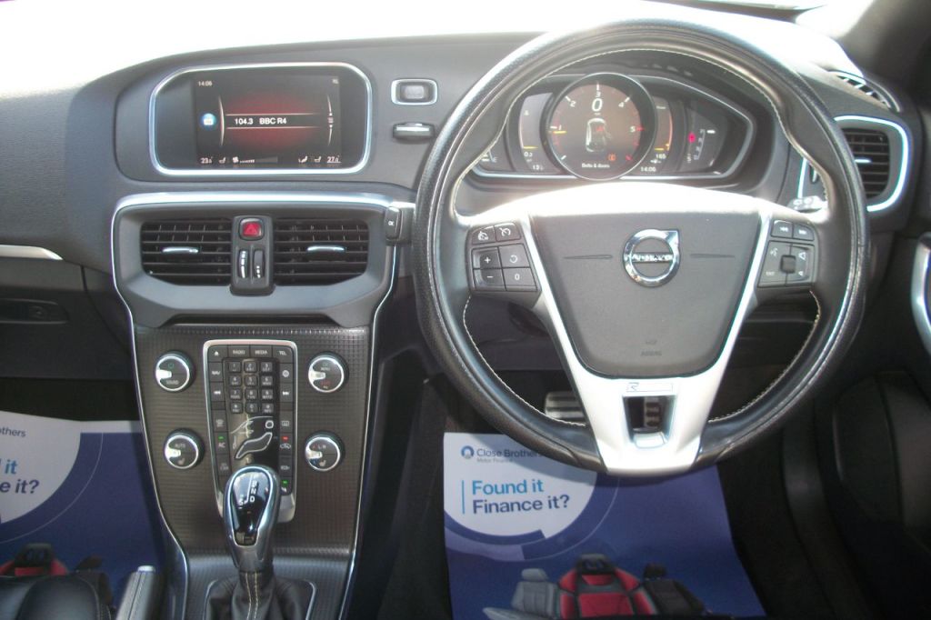 Used Volvo V40 2019 for sale - 78181924: Photo 4