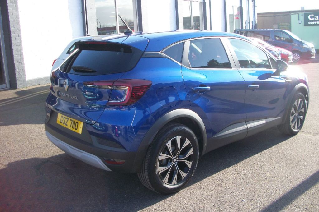 Used Renault Captur 2023 for sale - 77733520: Photo 6