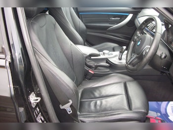 Used BMW 3 Series 2015 for sale - 76209934: Photo