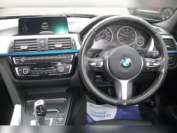 Used BMW 3 Series 2015 for sale - 76209934: Photo