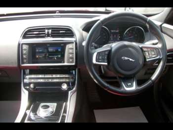 Used Jaguar XE 2015 for sale - 74883996: Photo