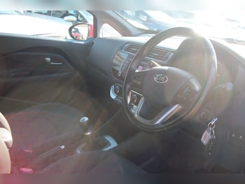 Used Kia Rio 2016 for sale - 78457482: Photo