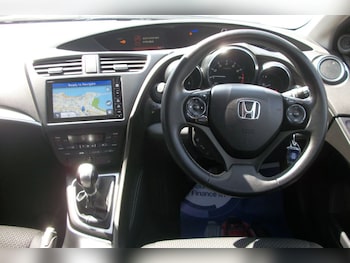 Used Honda Civic 2017 for sale - 78818191: Photo