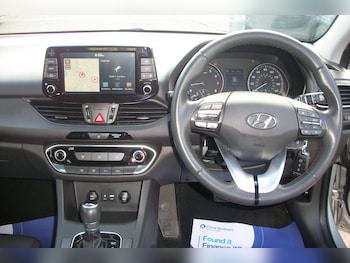 Used Hyundai i30 2019 for sale - 79460645: Photo