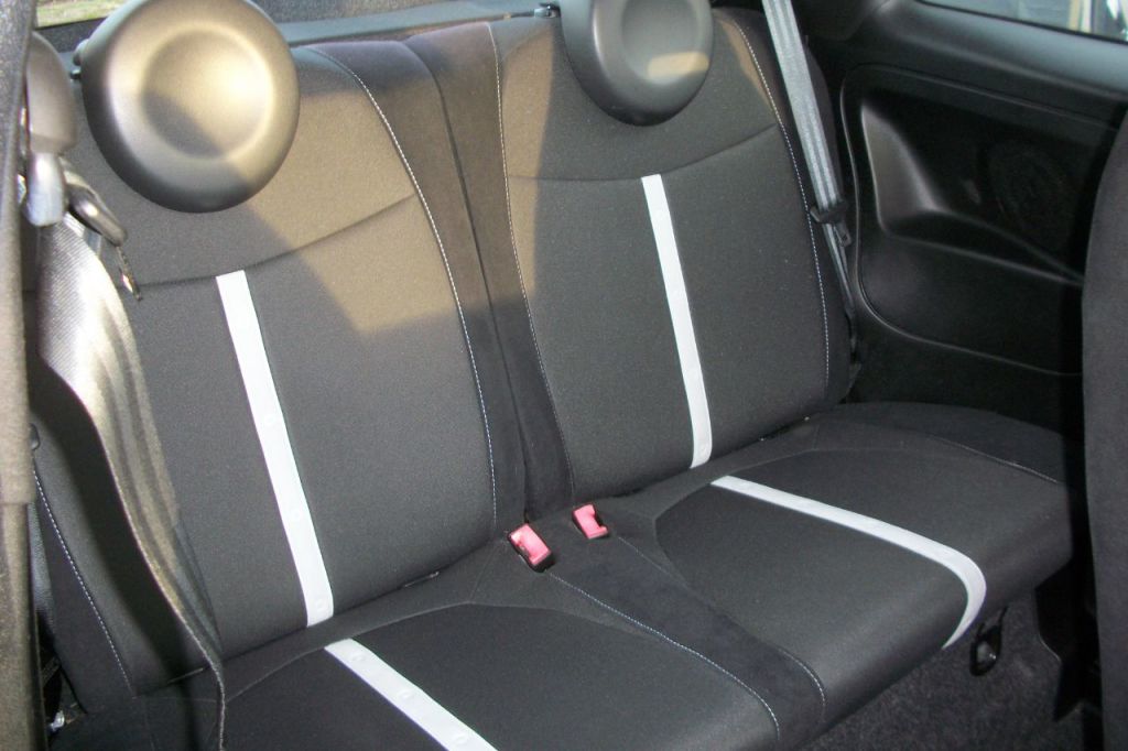 Used Abarth 500 2015 for sale - 77301573: Photo 4