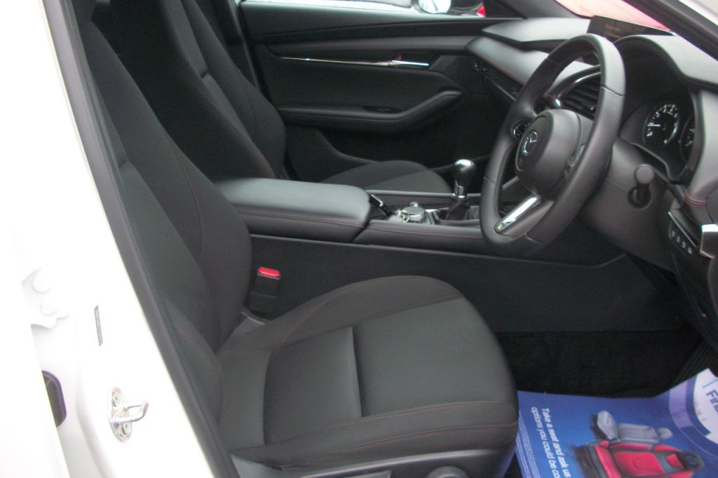 Used Mazda Mazda3 2025 for sale - 77506542: Photo 2