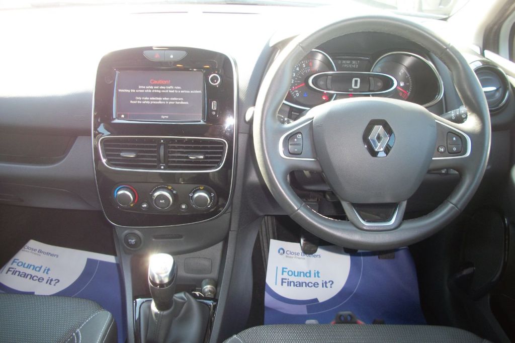 Used Renault Clio 2018 for sale - 77967801: Photo 4