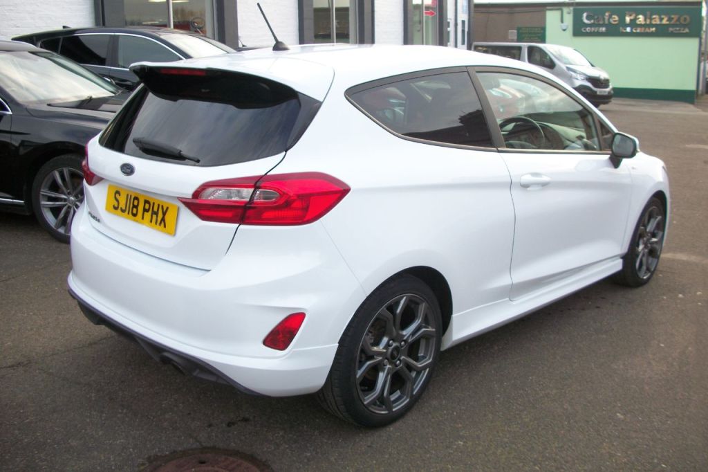 Used Ford Fiesta 2018 for sale - 77301584: Photo 5