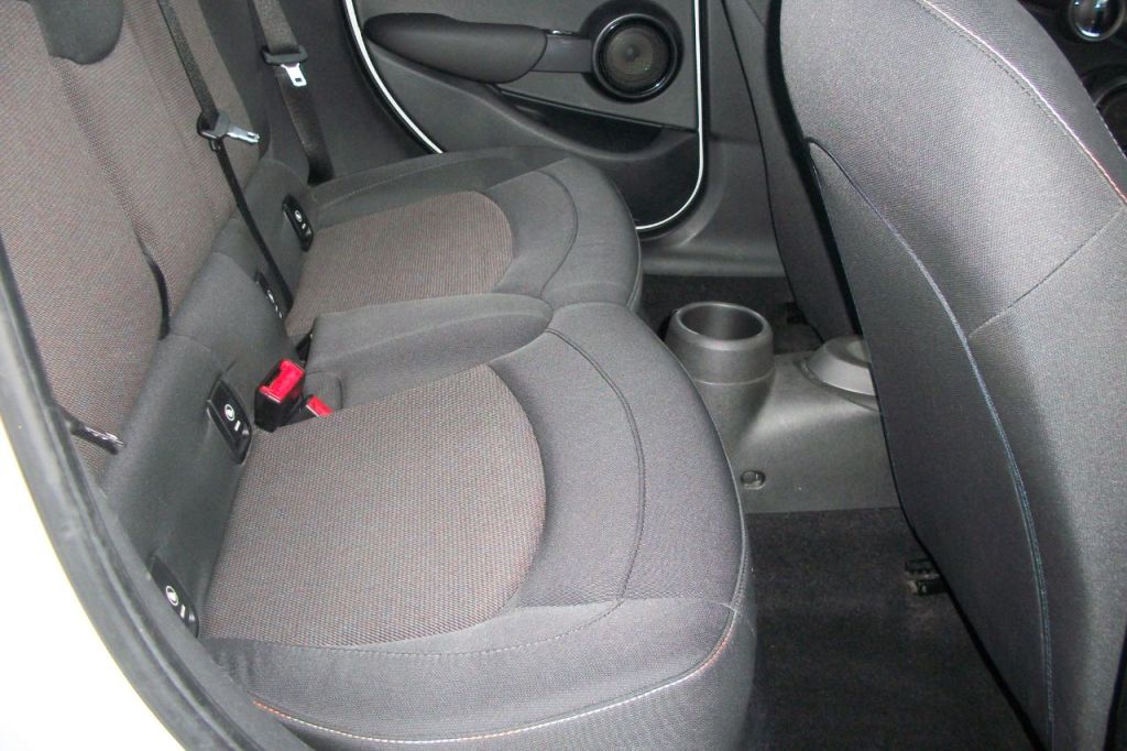 Used MINI Hatch 2015 for sale - 76653911: Photo 5