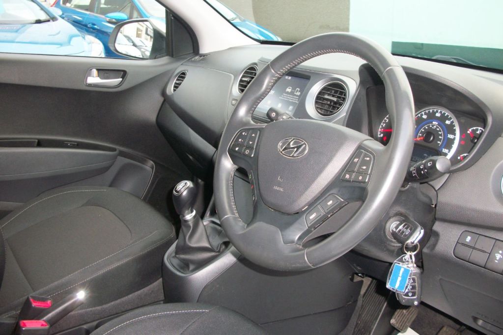 Used Hyundai i10 2018 for sale - 78123884: Photo 3