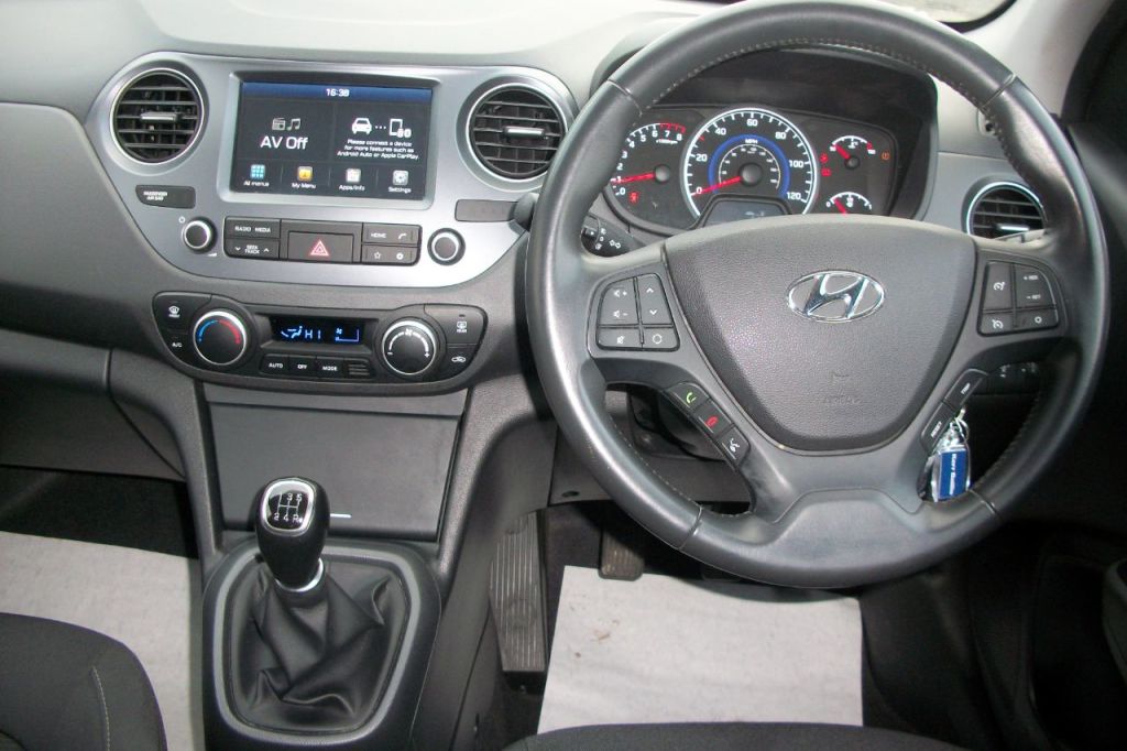 Used Hyundai i10 2018 for sale - 78123884: Photo 4